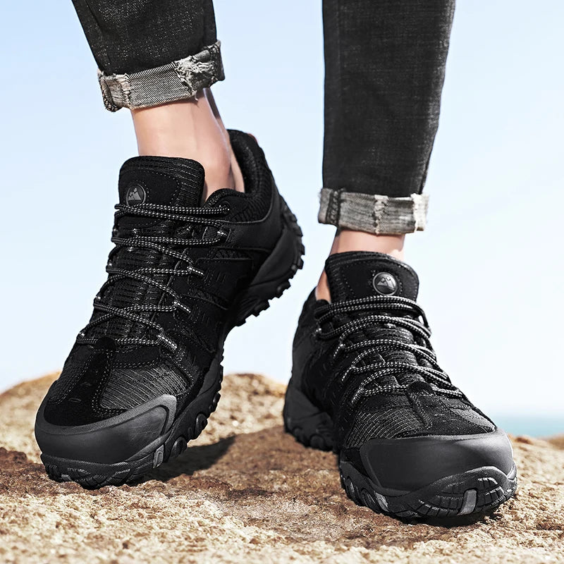 HIKEUP Men's hiking shoes Mountain trekking outdoor shoes Wear-resistant Men walking Suede leather High quality fashion sneakers