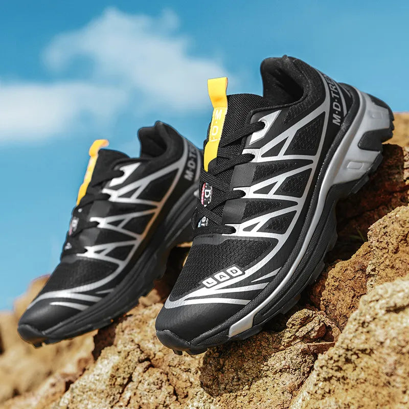 Hiking Shoes Men Winter Outdoor Sports Climbing Shoes hunting shoes Warm women Trekking Sneakers ankle boots Tactical